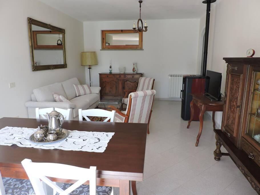 Casa Vacanze La Cicala Pontremoli Exteriér fotografie